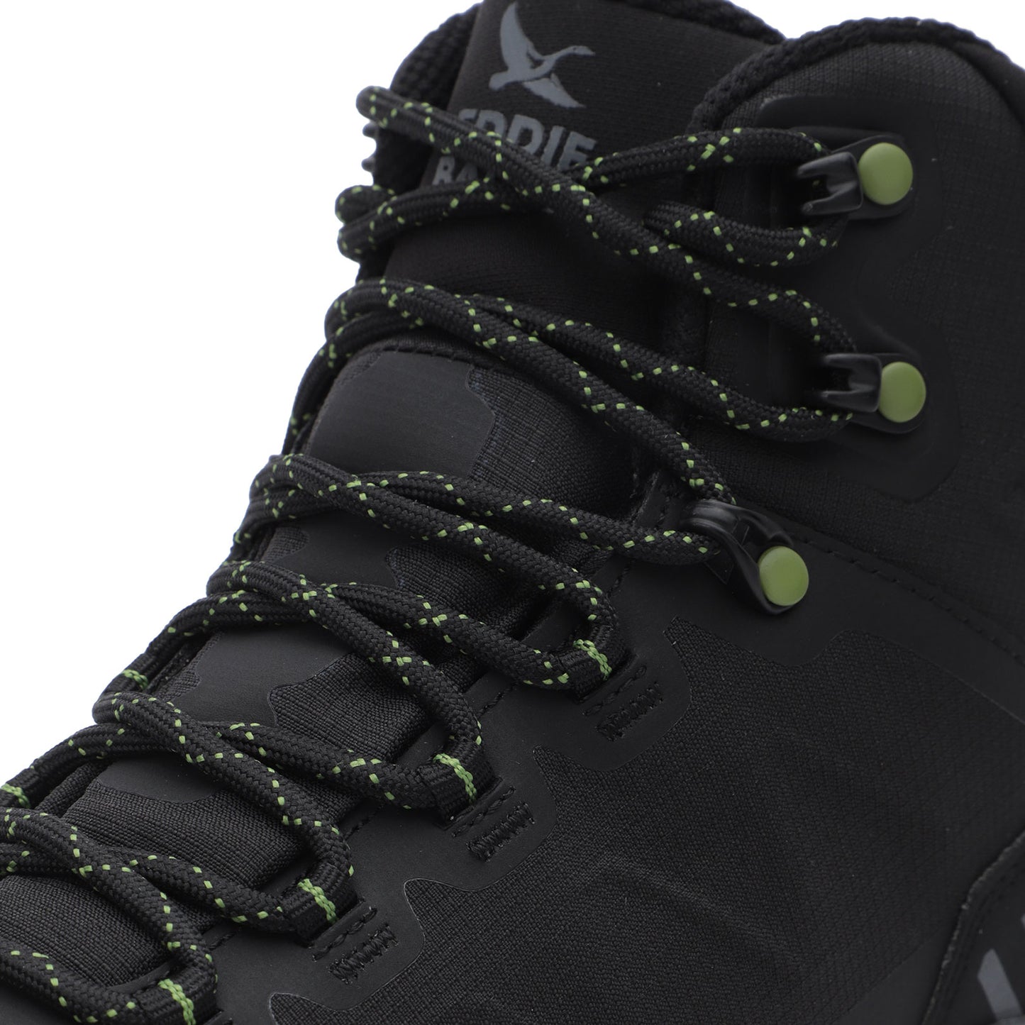 BOTA HOMBRE/ INFINITY MID WP