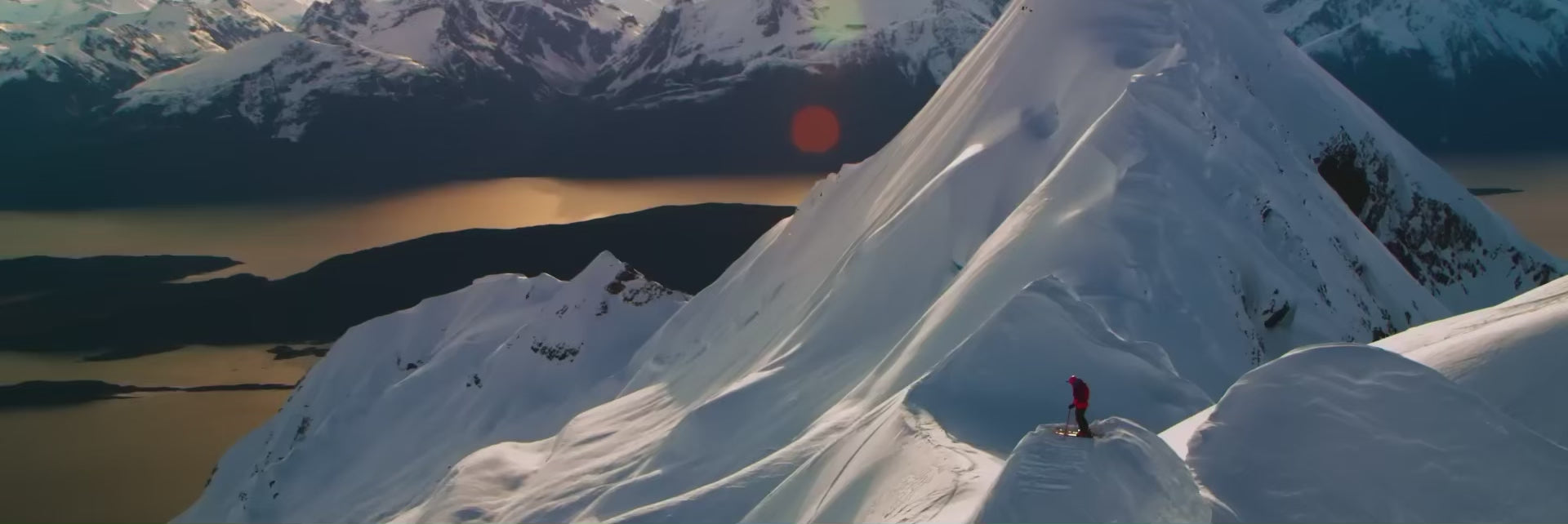 Cargar video: Eddie Bauer